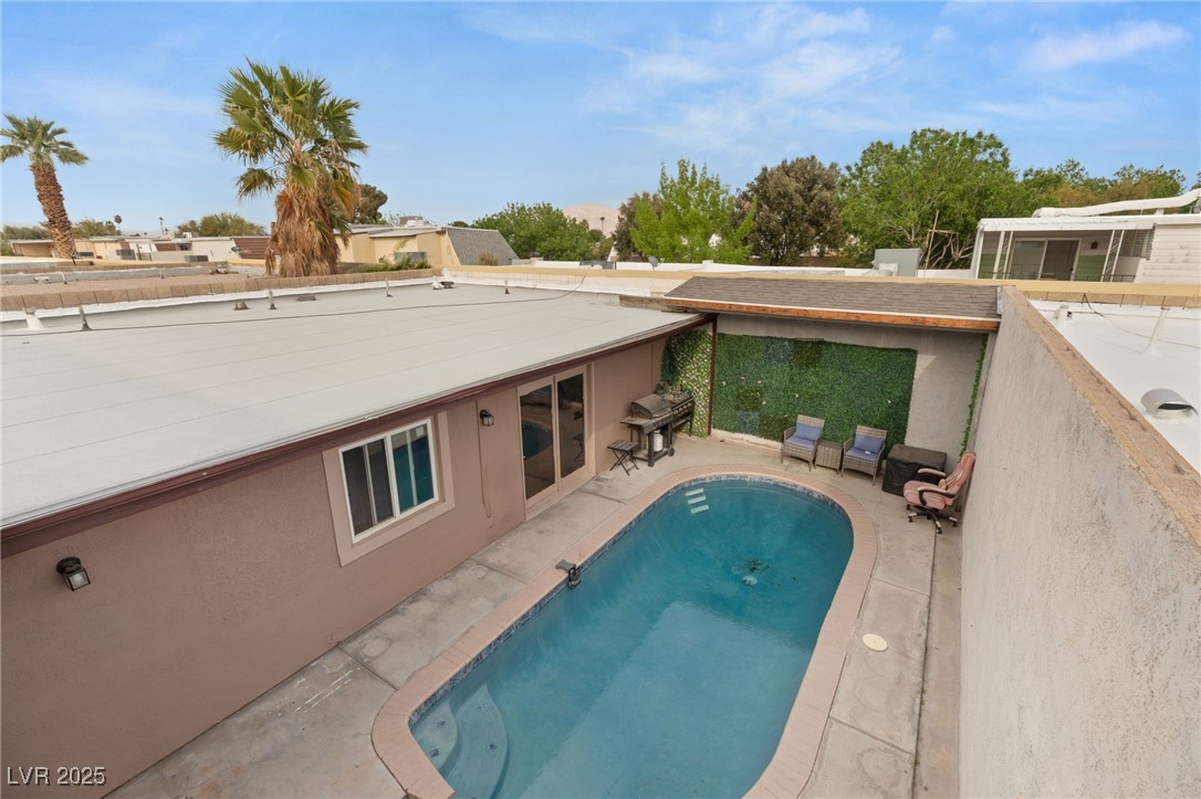 Las Vegas, Nevada 89121, United States, 4 Bedrooms Bedrooms, ,3 BathroomsBathrooms,Residential,Active,98658