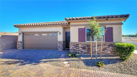 Photo of 5652 Redwood Street, Las Vegas, NV 89118 (MLS # 2730899) Photo of 5652 Redwood Street, Las Vegas, NV 89118 (MLS # 2730899)