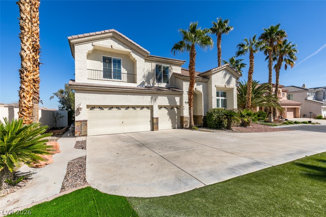 10 Gulf Pines Avenue