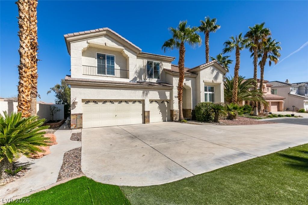 Photo of 10 Gulf Pines Avenue, Las Vegas, NV 89148 (MLS # 2760703)