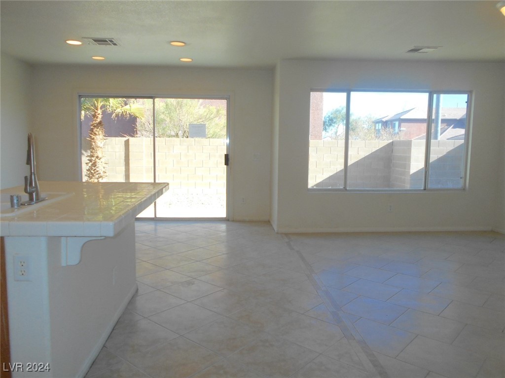 5304 Carlsbad Heights Street, North Las Vegas, Nevada image 4