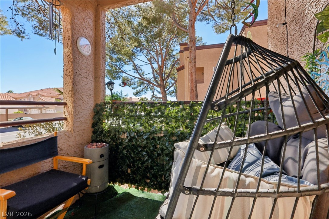 9325 W Desert Inn Road 173