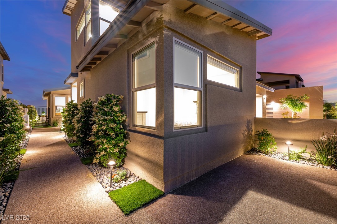 436 Crown Mesa Avenue, Las Vegas, Nevada image 6