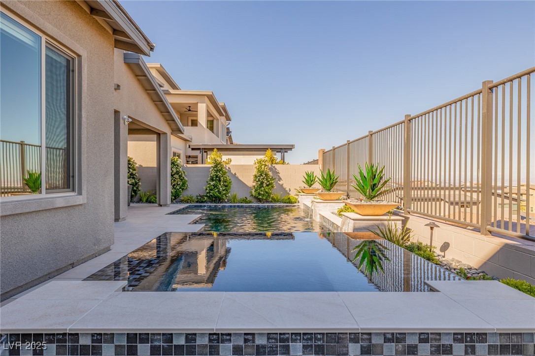 436 Crown Mesa Avenue, Las Vegas, Nevada image 3