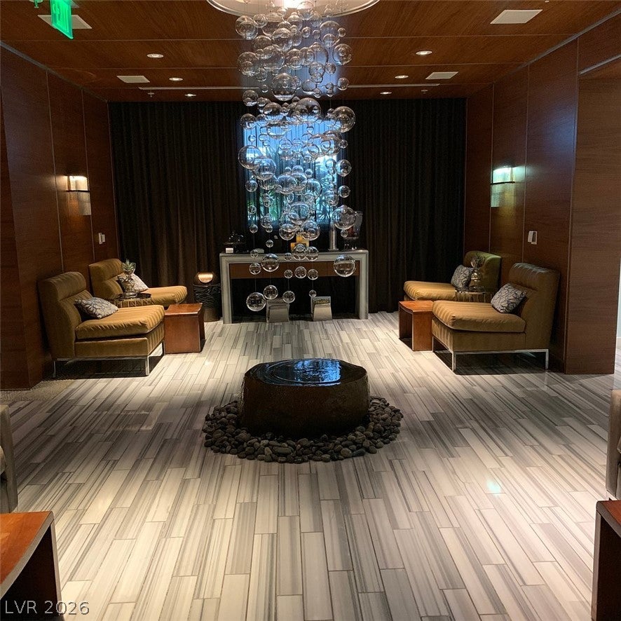 2600 W Harmon Avenue 8046