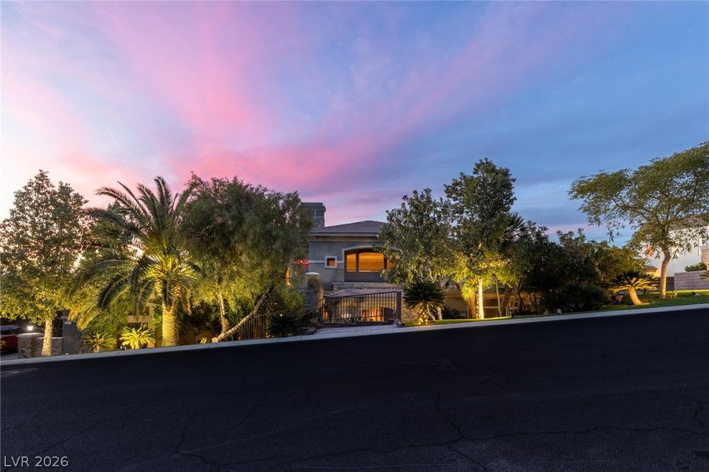 Photo of 1520 Macdonald Ranch Drive, Henderson, NV 89012 (MLS # 2756470)