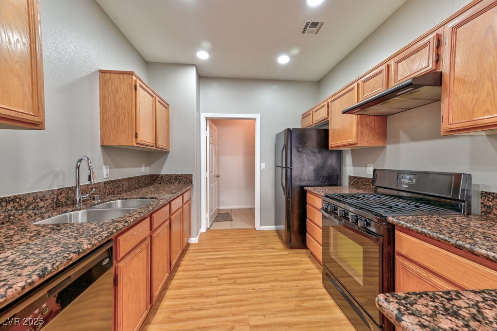 53 Blue Beak Way, Henderson, Nevada image 12