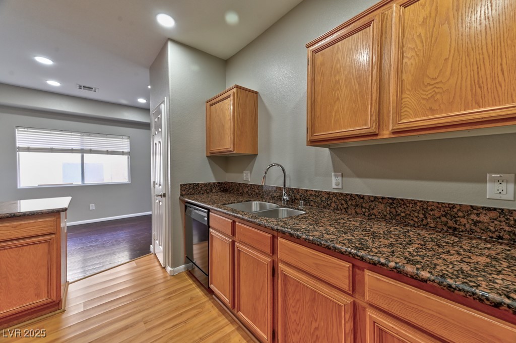 53 Blue Beak Way, Henderson, Nevada image 13