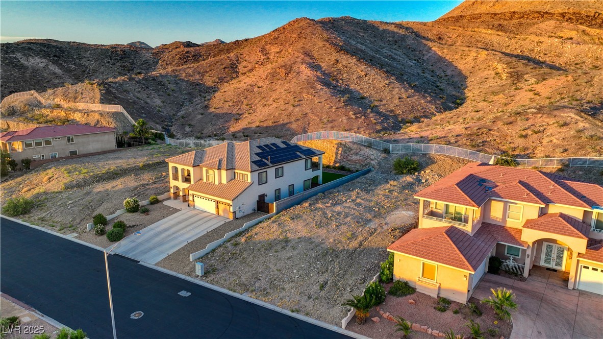 1864 Claudine Drive