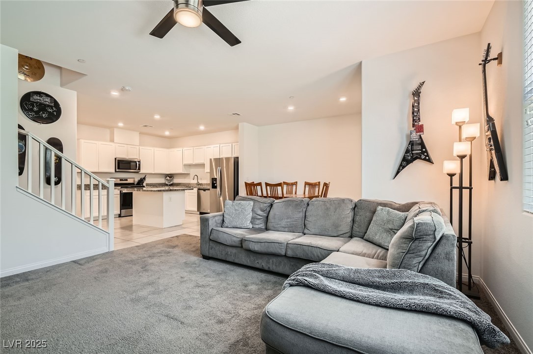 489 Filaree Place, Henderson, Nevada image 3