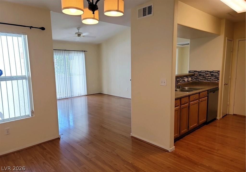 7255 W Sunset Road 2079