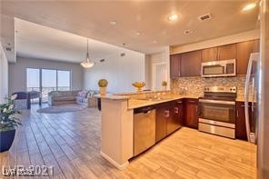 8255 Las Vegas Boulevard 1103