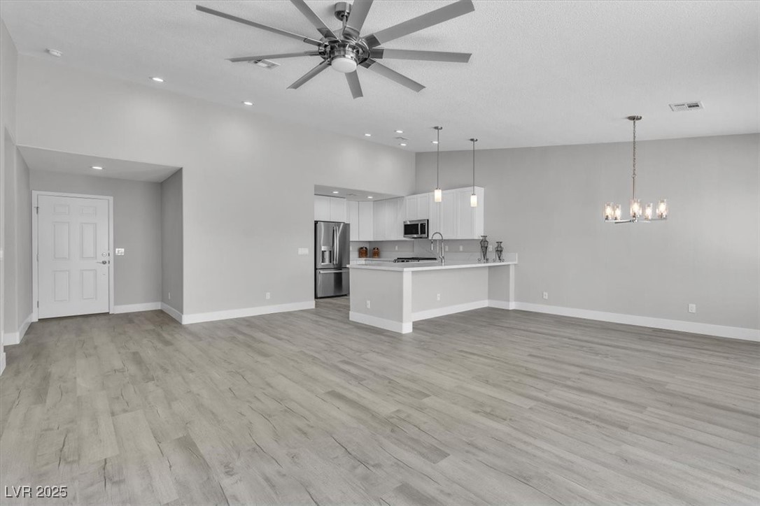 Properties 4 918 Ambusher Street