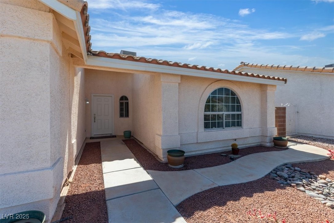 Properties 3 918 Ambusher Street