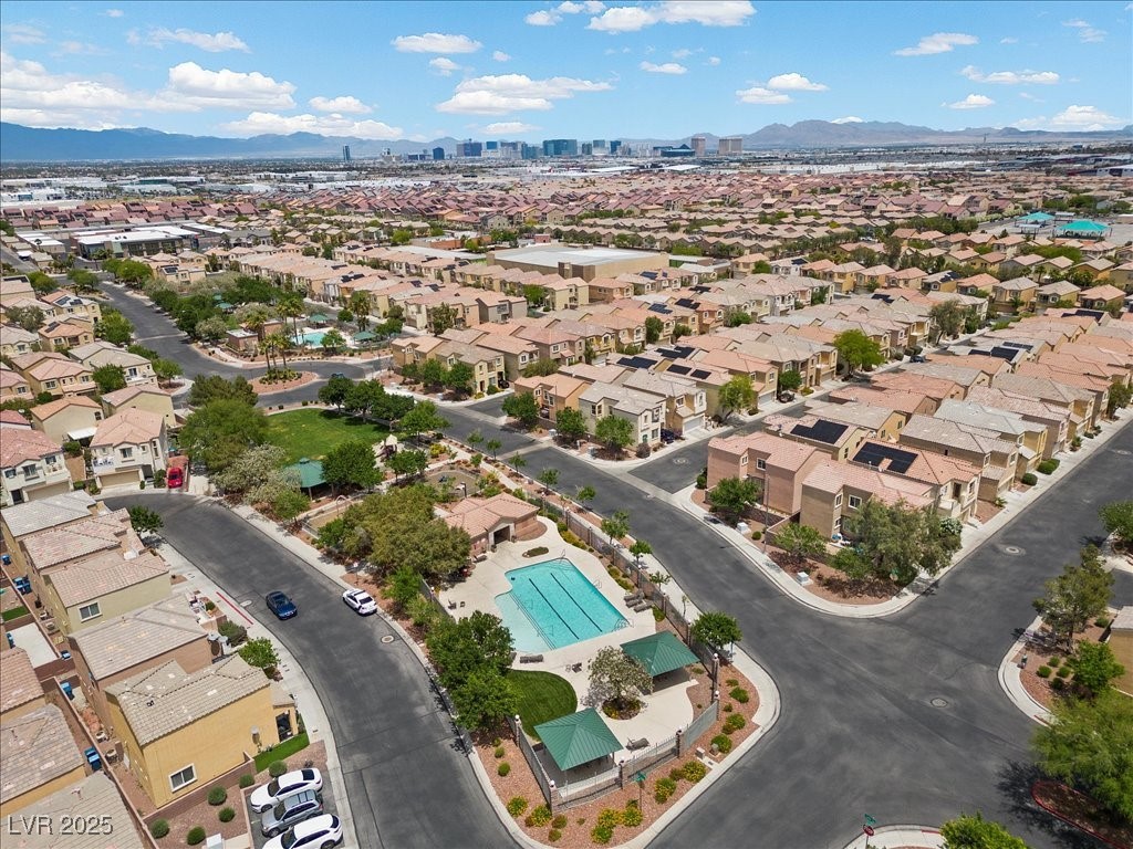 6729 Churnet Valley Avenue, Las Vegas, Nevada image 25