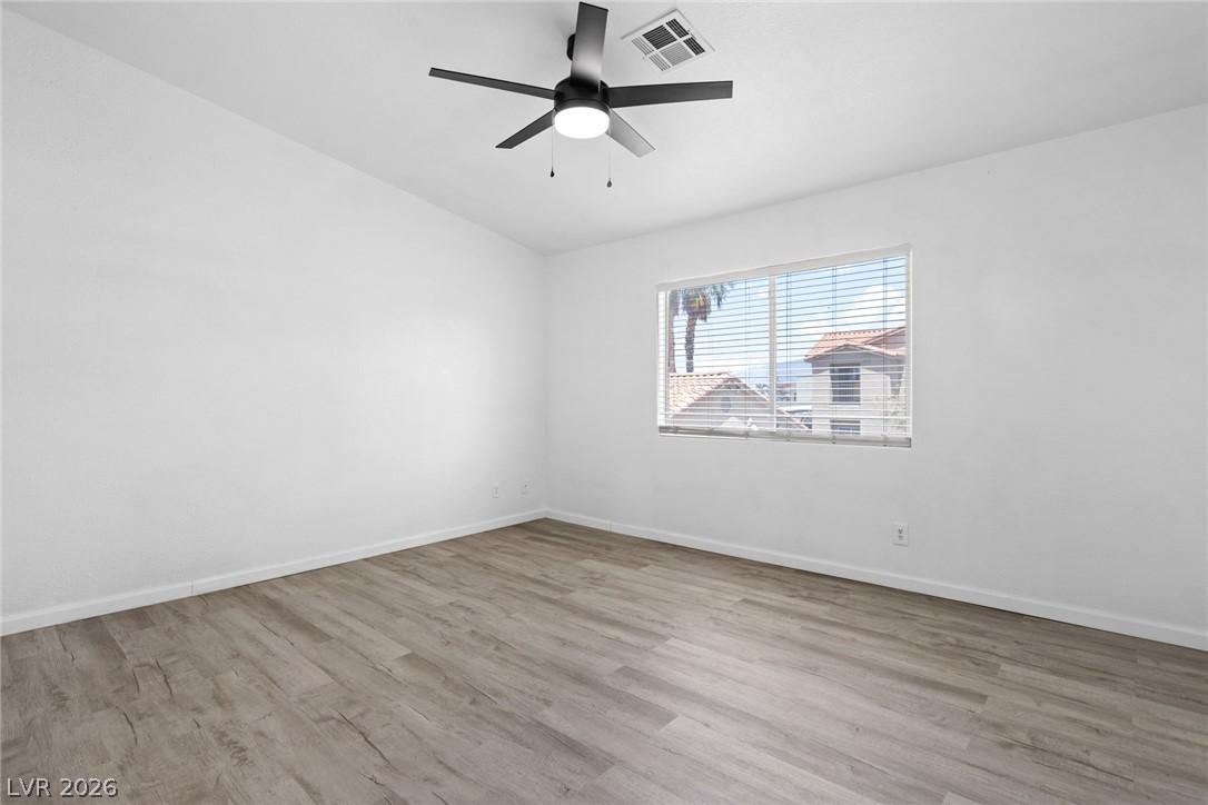2110 Los Feliz Street 2015