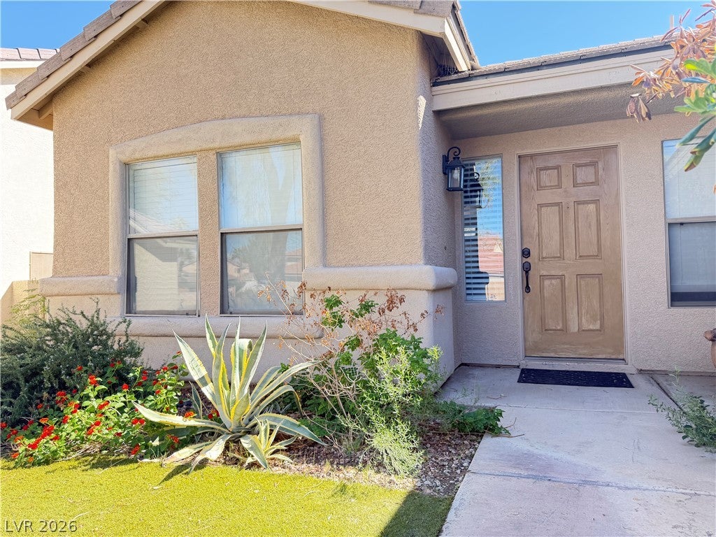 1785 Crystal Stream Avenue