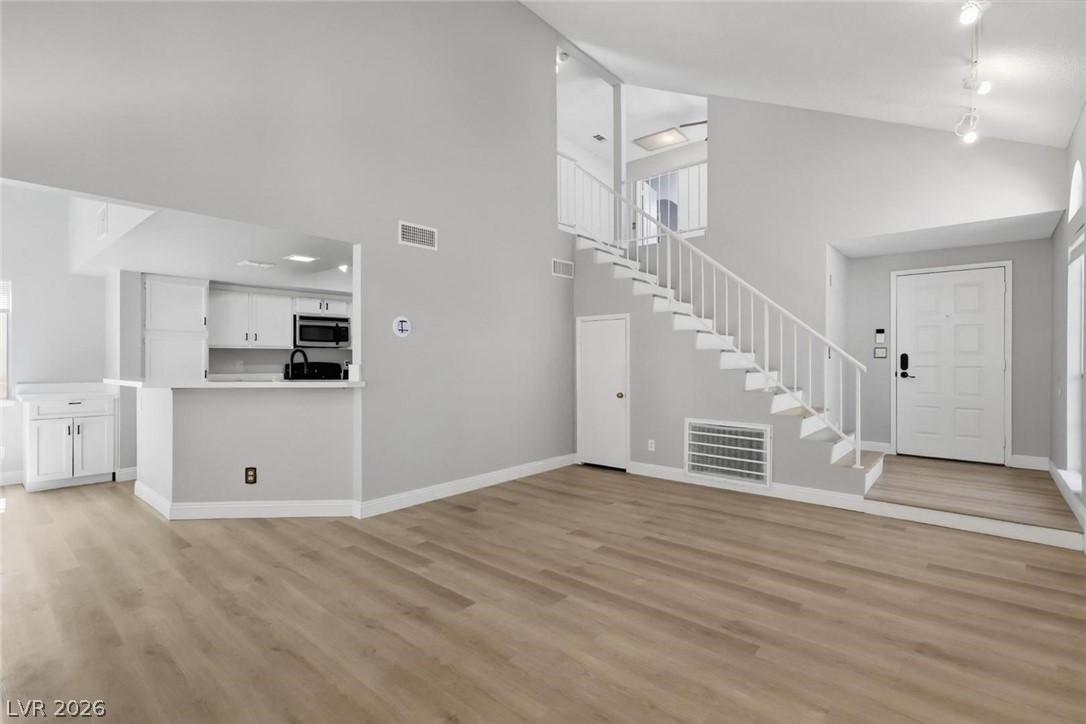 8912 Surf View Drive