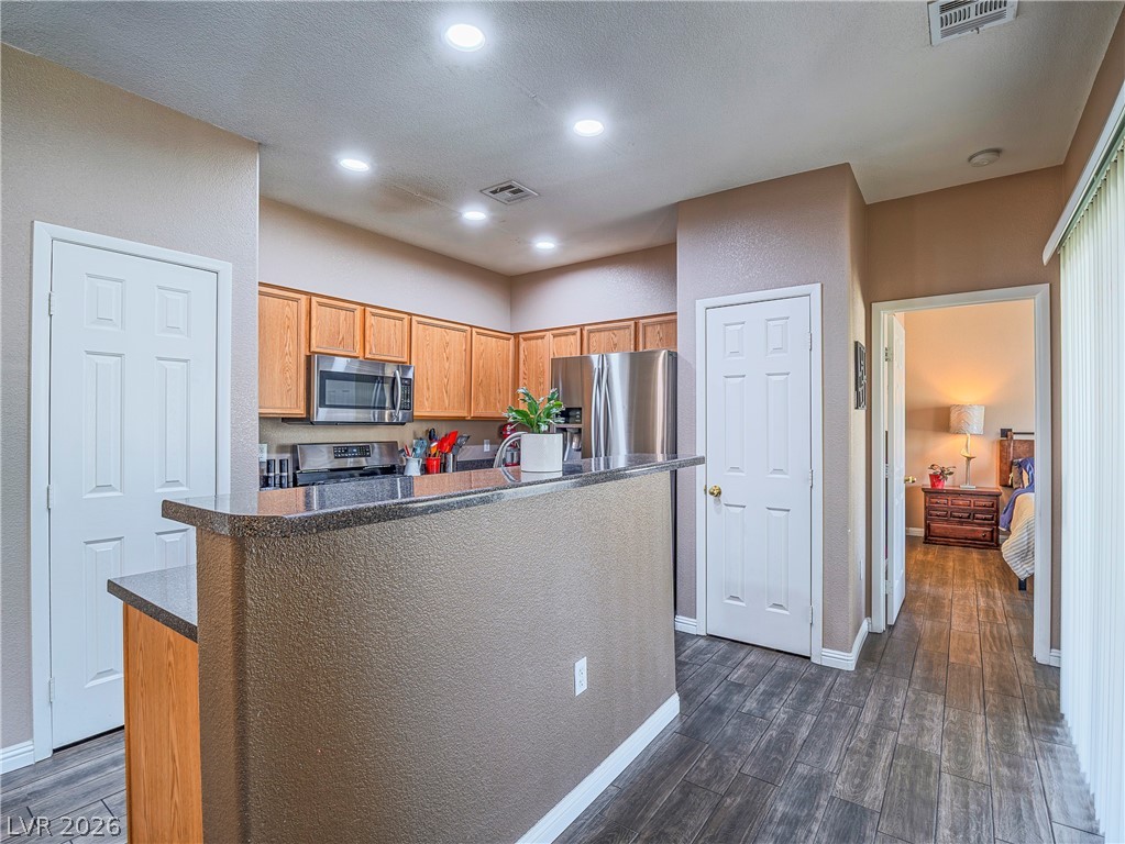 6325 Blowing Sky Street 201