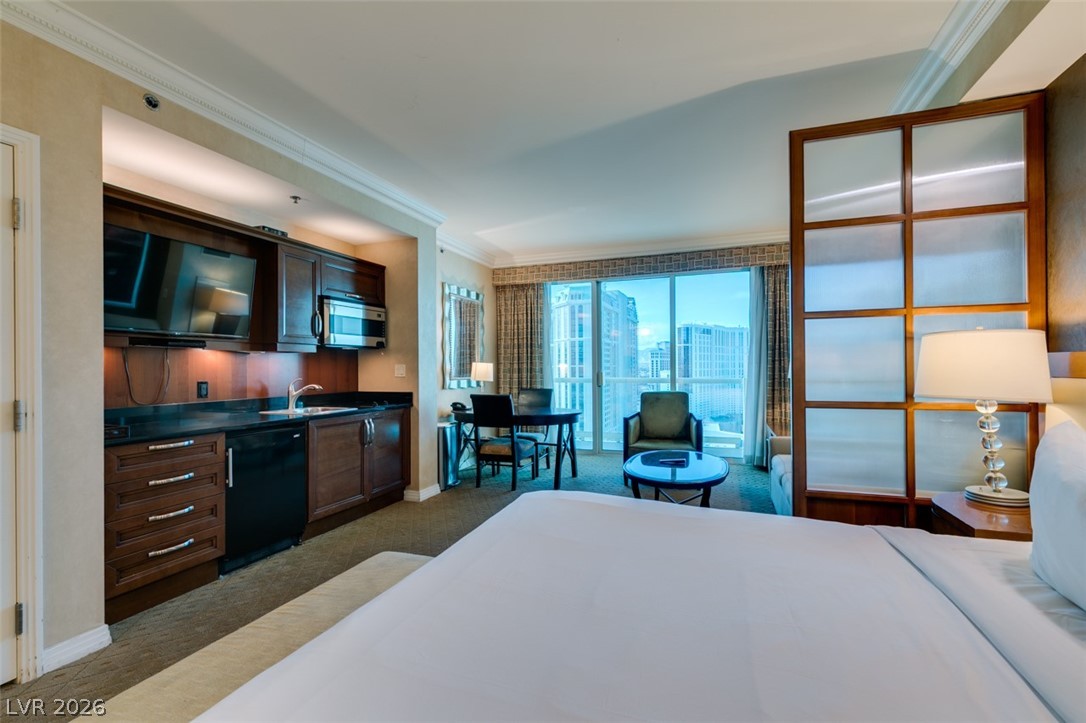 145 E HARMON Avenue 2417