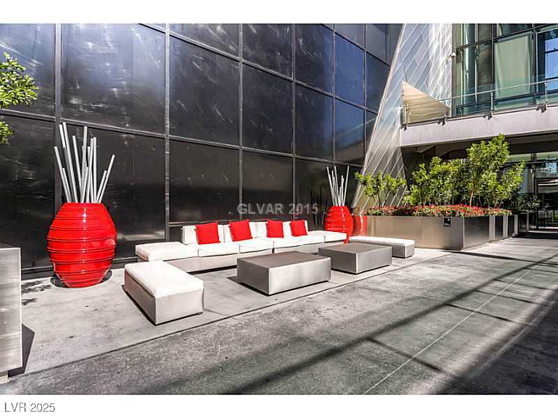 3726 S LAS VEGAS BL Boulevard 3202