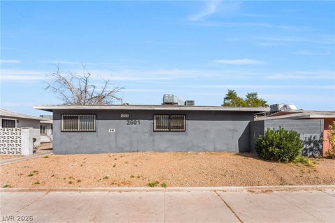 Multifamily For Sale - 2601 Cedar Avenue<br/> Las Vegas, NV 89101