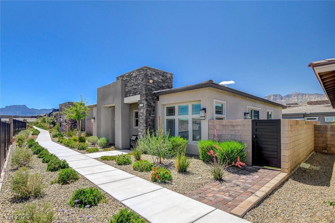 924 Allister Fields Lane