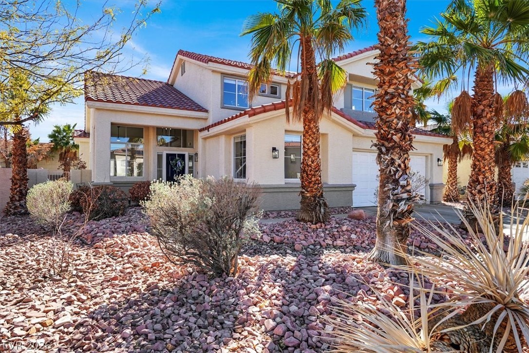 11 Desert Dawn Lane