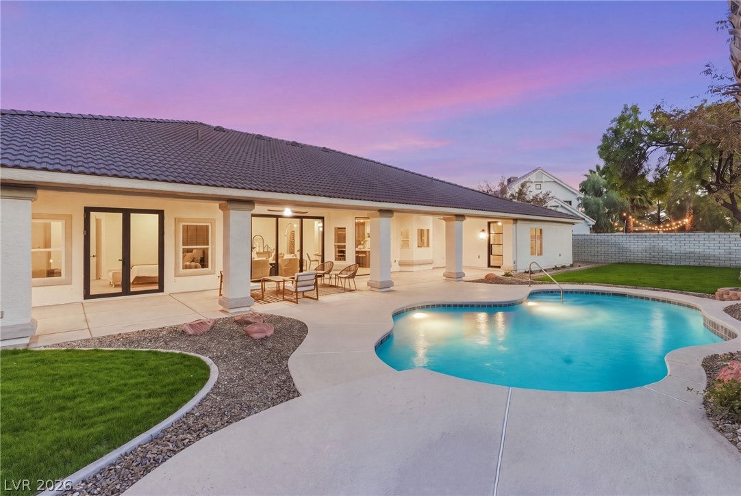1505 Ten Palms Court
