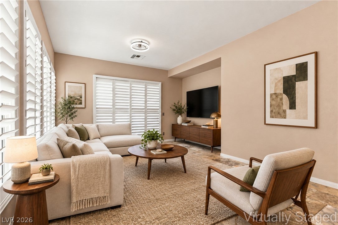 9224 Aqueduct Street