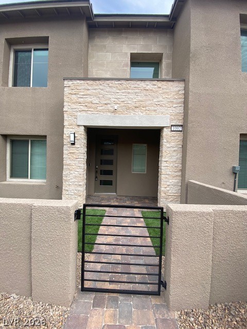 600 N Carriage Hill Drive 1002