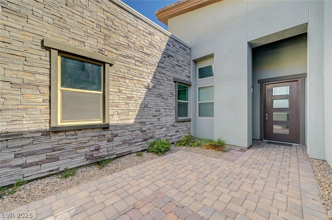 6184 Willow Rock Street