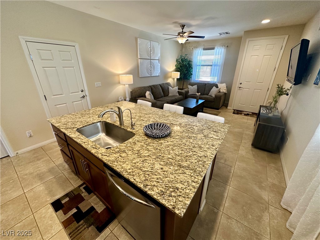 2707 Chinaberry Hill Street, Laughlin, Nevada image 12