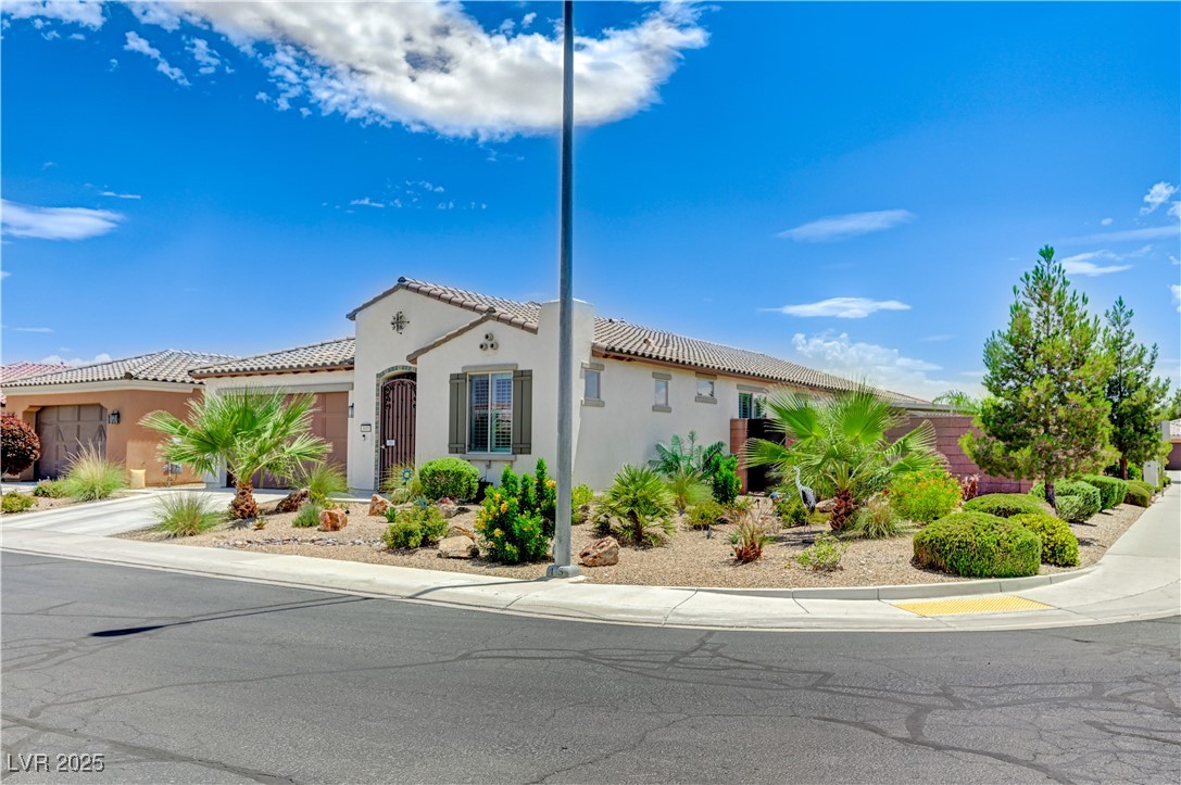 Properties 3 3605 Greenbriar Bluff Avenue