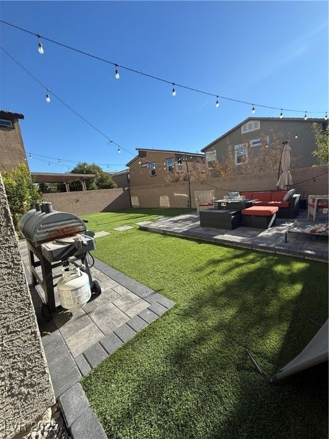 4431 Creekside Cavern Avenue North Las Vegas NV 89084