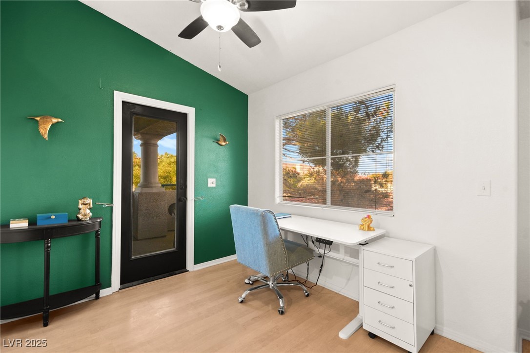354 Sunward Drive, Henderson, Nevada image 16