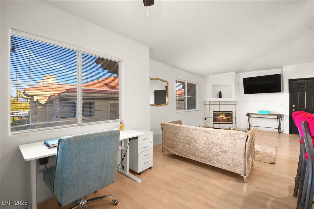 354 Sunward Drive, Henderson, Nevada image 17