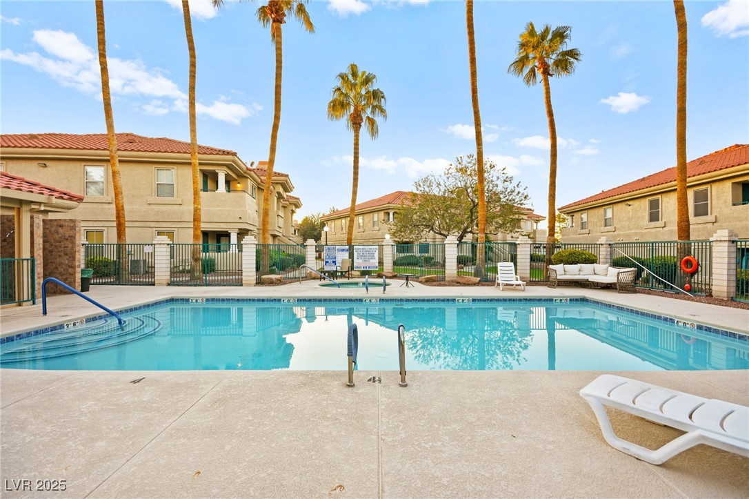 354 Sunward Drive, Henderson, Nevada image 6