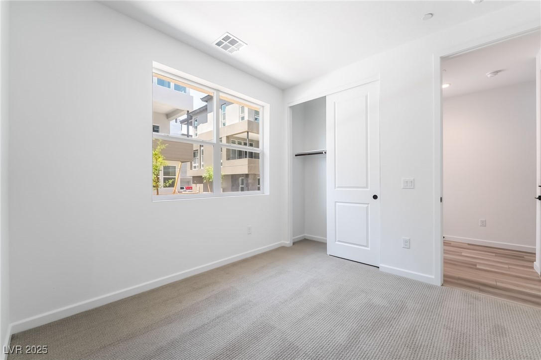 2501 Indigo Mountain Street