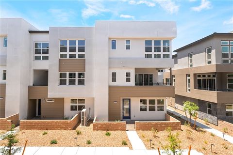 2501 Indigo Mountain Street Henderson NV 89044