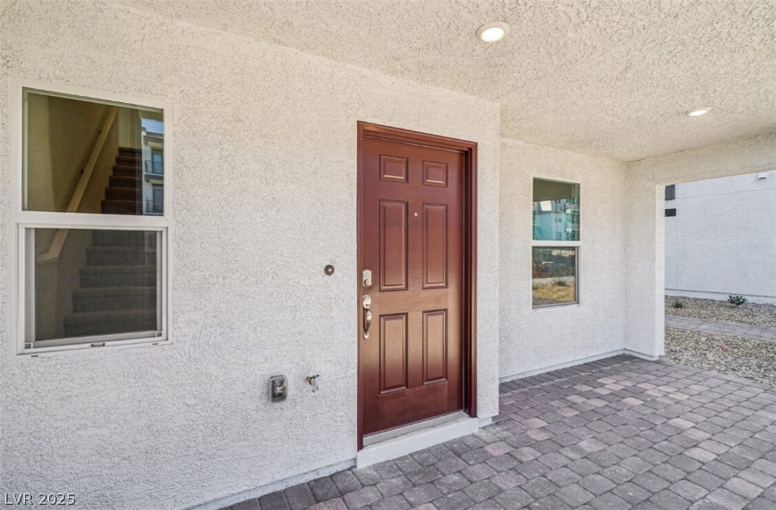 5866 Kips Bay Street