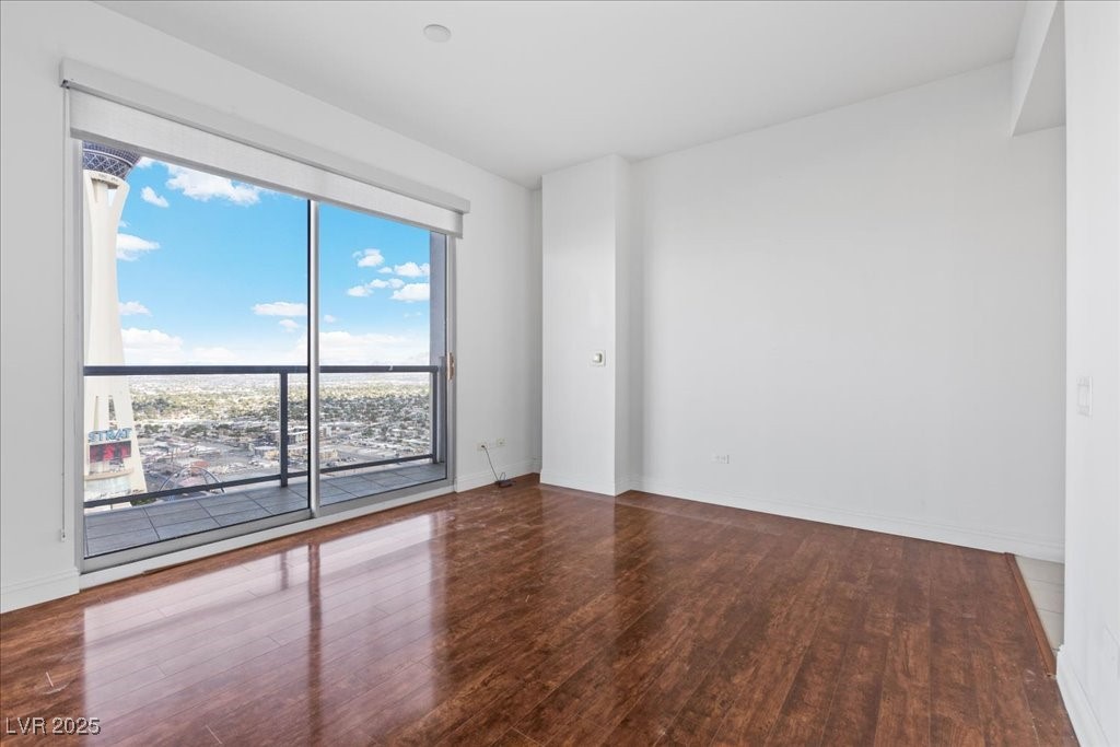 200 W Sahara Avenue 3312