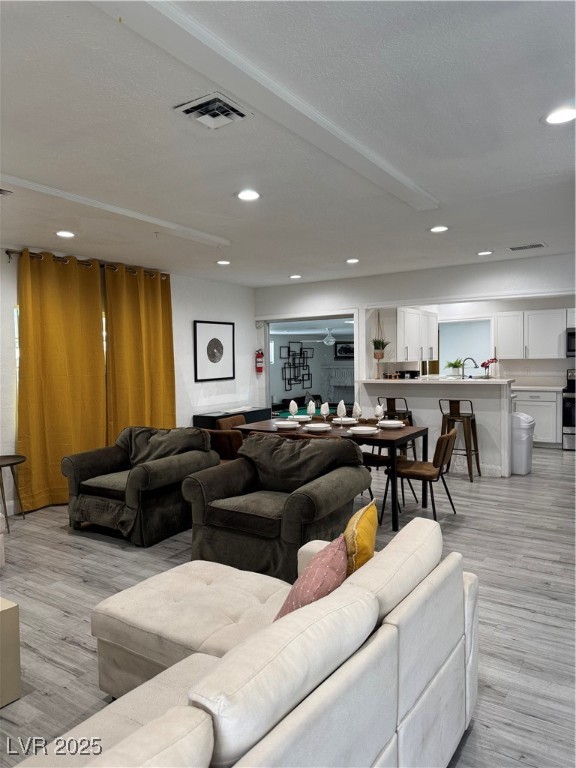 621 S 9th Street