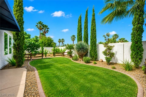 Tiny photo for 1516 Castle Wall Street, Las Vegas, NV 89117 (MLS # 2794668)