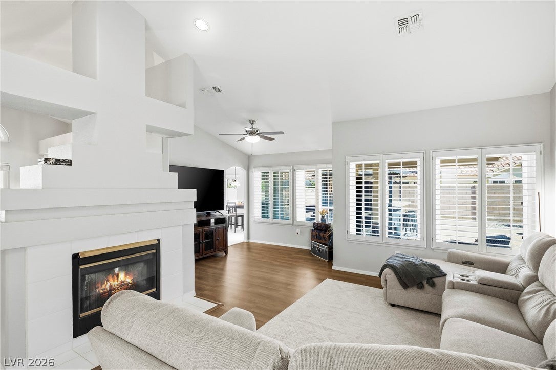 5112 Appealing Court