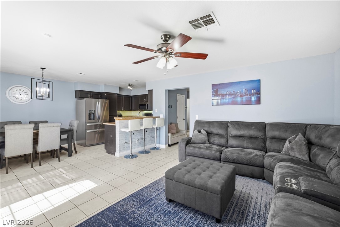 2661 Churchill Circle