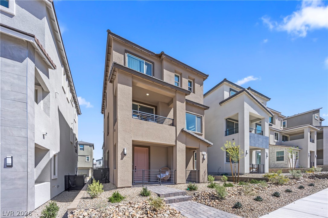 1537 Little Penguin Street