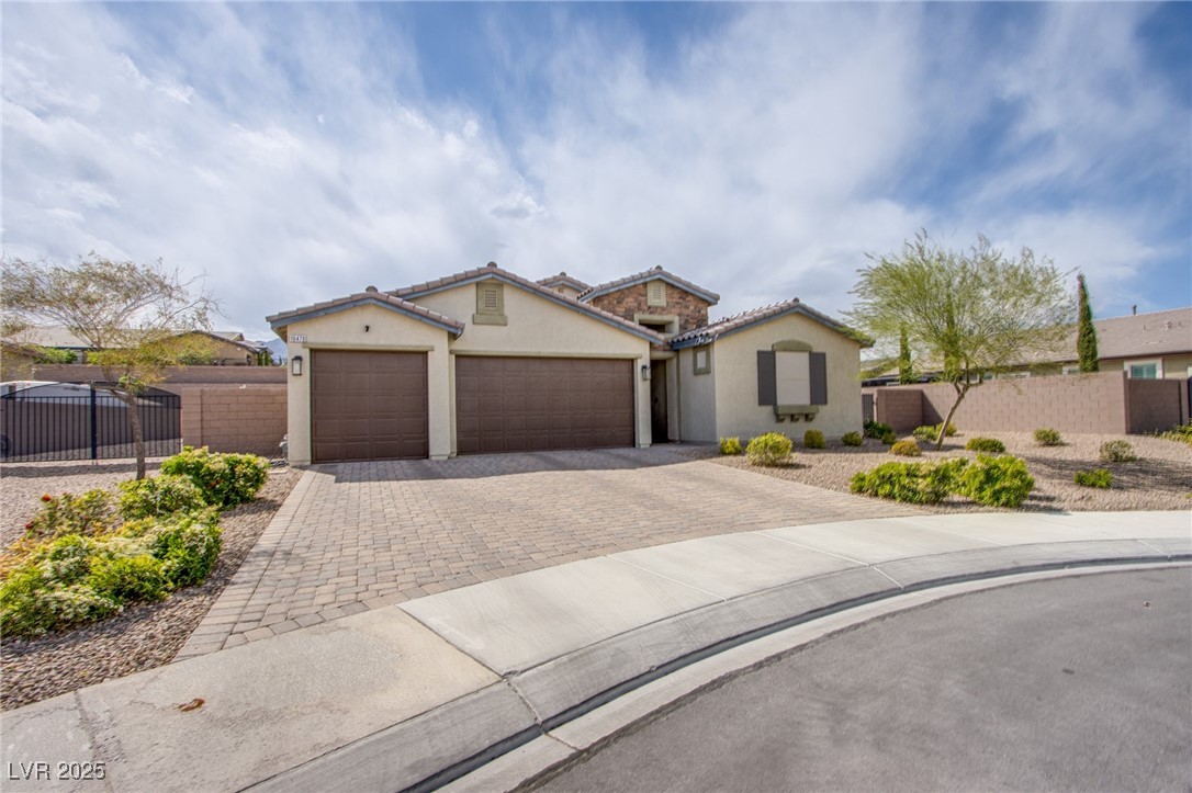 10470 Irish Cliffs Court, Las Vegas, Nevada image 2