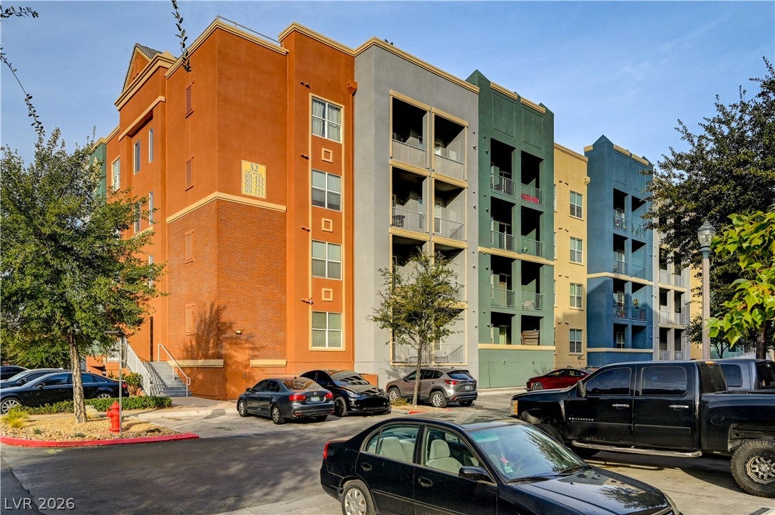 32 E Serene Avenue 407