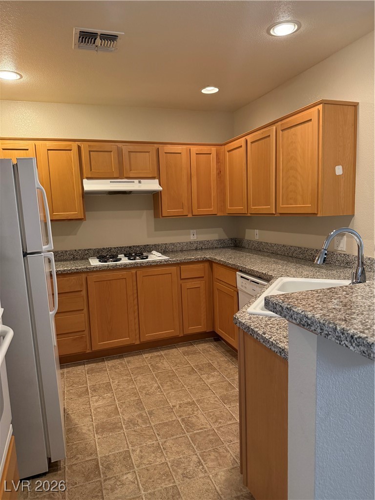 39 E Agate Avenue 304